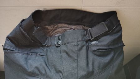 Pantalons de moto Ixs noirs taille L bon état