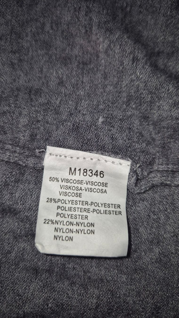 Maglioni & Felpe: Maglione – Usato da Gordevio venduto da RUBY104 2