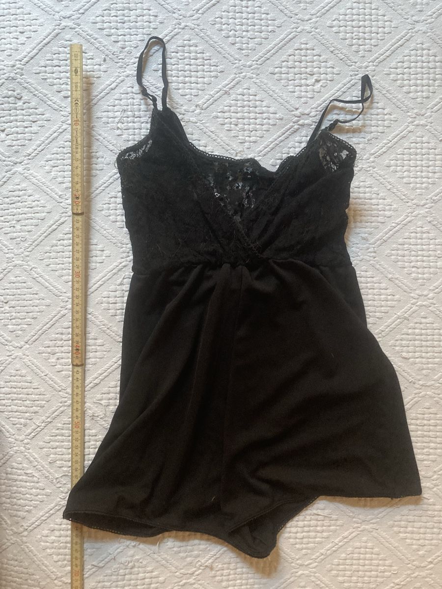 Jumpsuits: Combinaison short  – D'occasion à Cortébert par col_h56s 2