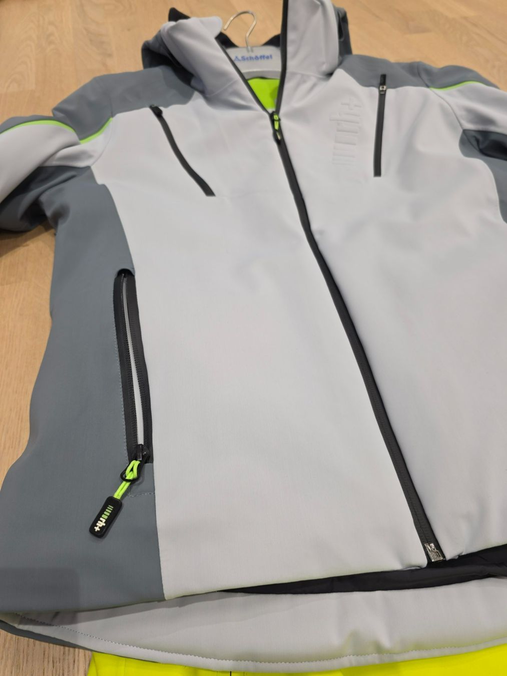 Kleiderpakete: rh+ Damen Ski-/Outdoor Set Gr. M | Softshelljacke + Hose | W – Neu (gemäss Beschreibung) aus Schlieren von TrendSportNr1 1