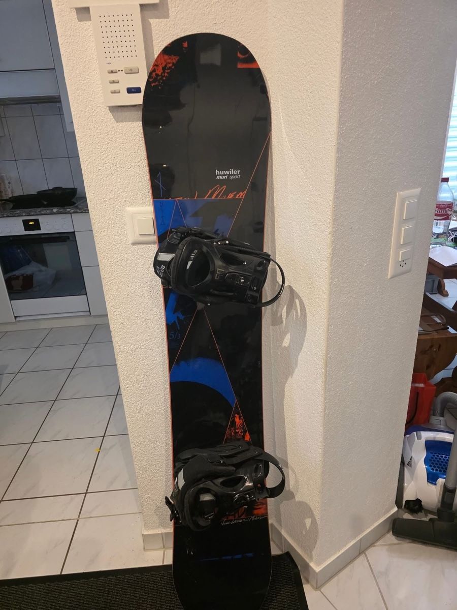 Snowboard Nitro Boards: Nitro T1 Snowboard, 151 cm – Gebraucht aus Ehrendingen von MuellerSarx 1