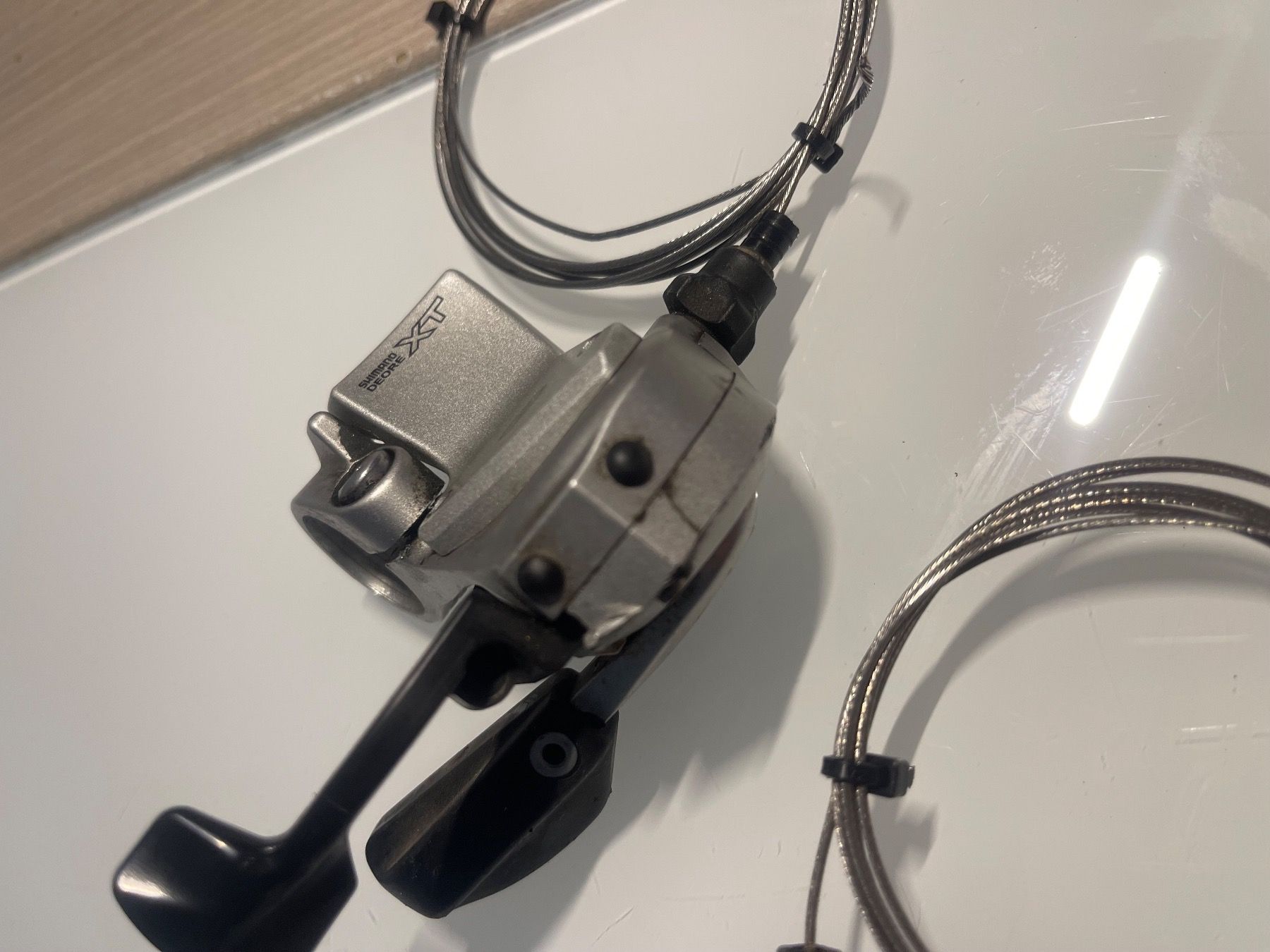 Shimano Ersatzteile: Schalthebel Schimano Deore XT SL-M750 – Gebraucht aus Giubiasco von bulag 8