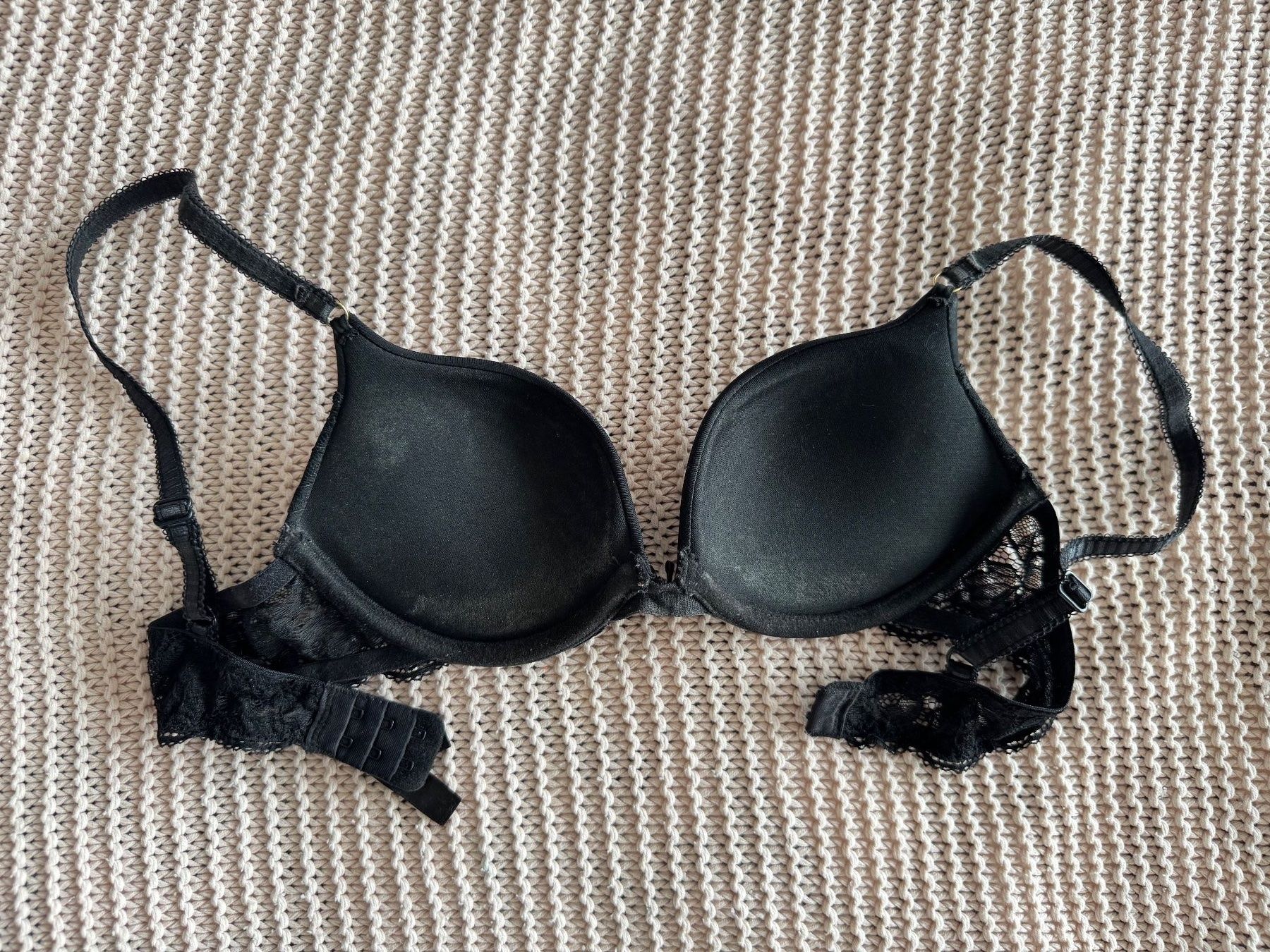 Altra biancheria intima: Soutien-gorge push-up noir – Usato da Montreux venduto da Izapechee 1