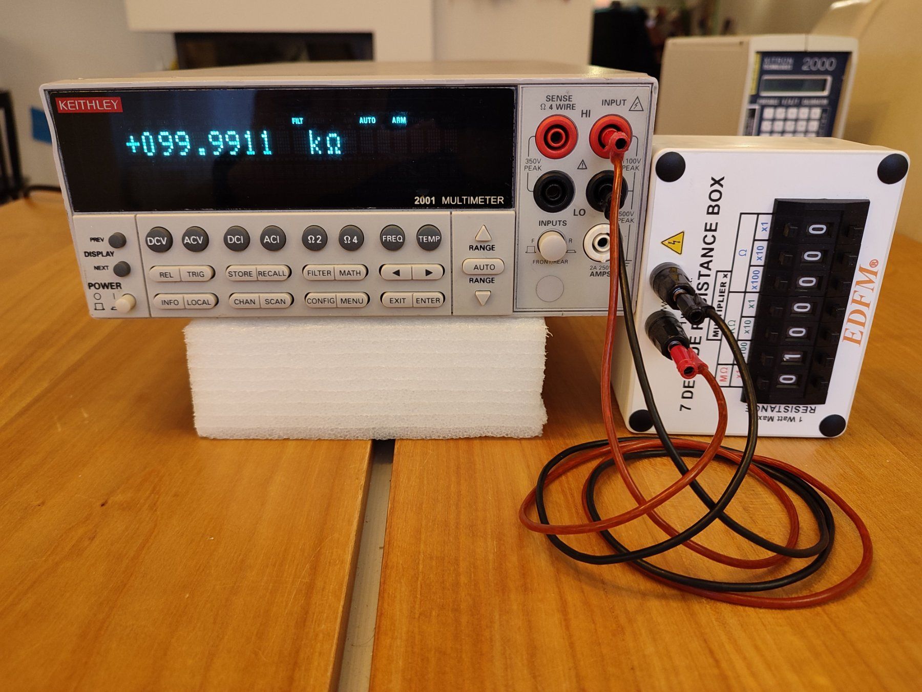 Messen: Tisch Multimeter Keithley 2001M 7.5 Digit – Gebraucht aus Madetswil von  9