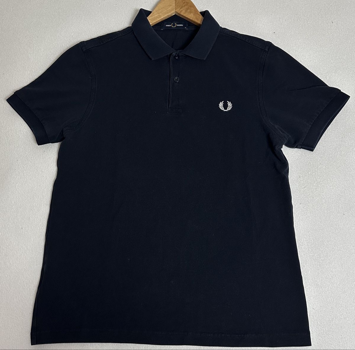 Fred Perry Polo-Shirts: Fred Perry Poloshirt Grösse M – Gebraucht aus Maienfeld von tobeyl2020 2