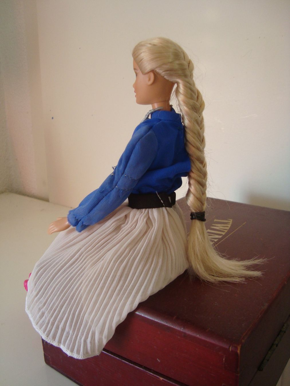 Bambole: Poupée - style Barbie - avec tresse blonde – Nuovo (secondo la descrizione) da Fribourg venduto da ruswil007 1