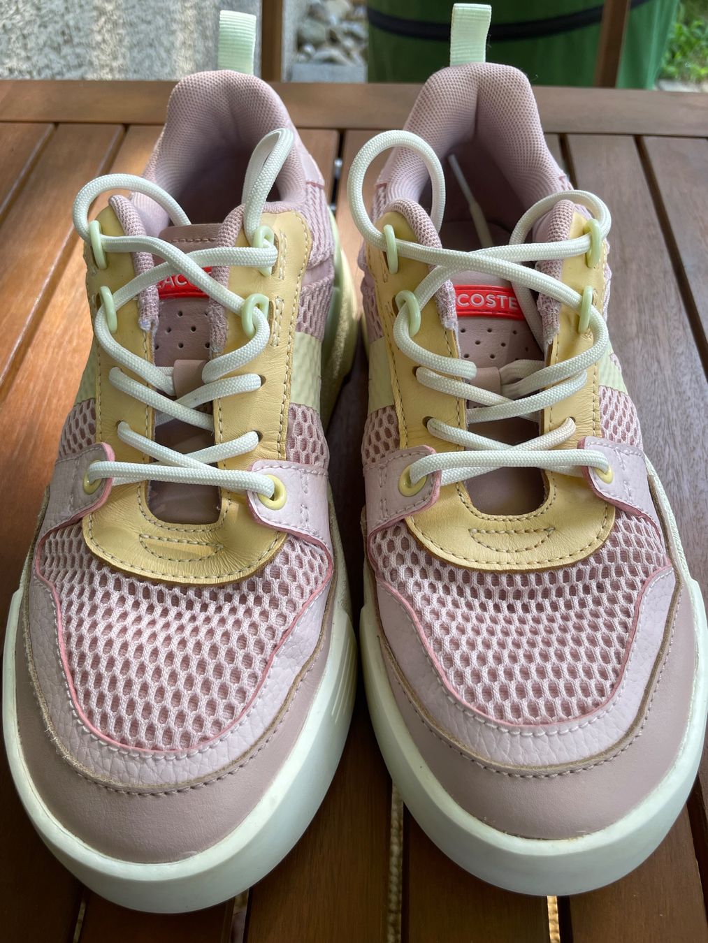 Lacoste Scarpe da donna: Lacoste Sneaker low Rosa Gr. 39 – Usato da Niederwangen BE venduto da m_s13 1