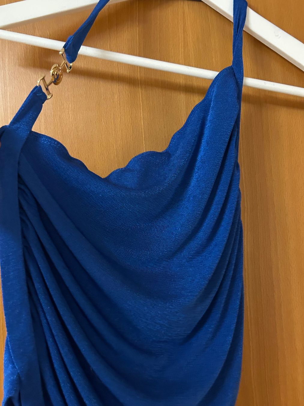 Top: SHEIN One-Shoulder Oberteil Blau Gr. M – Usato da Oberkulm venduto da angela_05