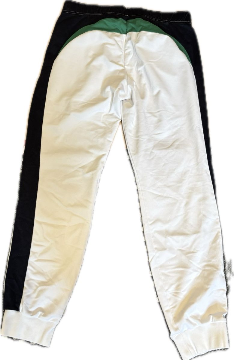 Lacoste Kleiderpakete: Lacoste Sport All-White Tracksuit – Gebraucht aus Chur von ClothesCute7000 2