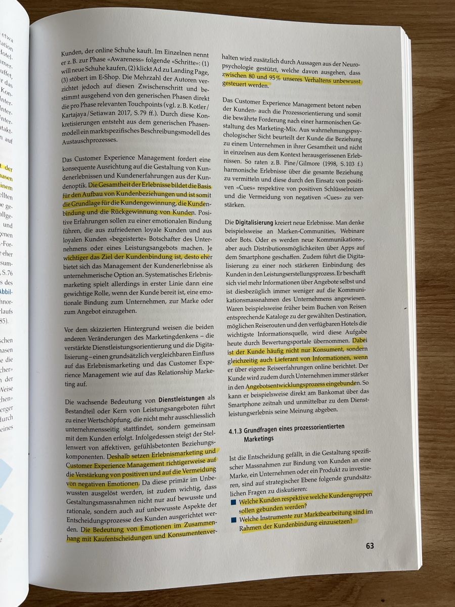 Bücher: Marketing - Analyse und Strategie – Gebraucht aus Ostermundigen von noest01 2