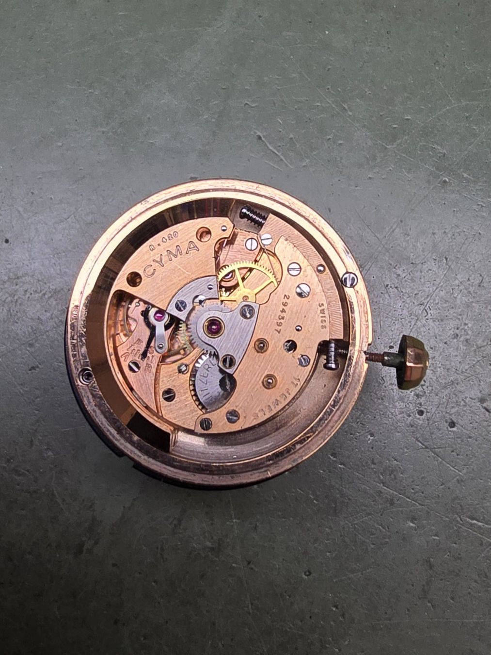Cyma Orologi: Mouvement Cyma R 420 – Usato da Tramelan venduto da Nirdan 2