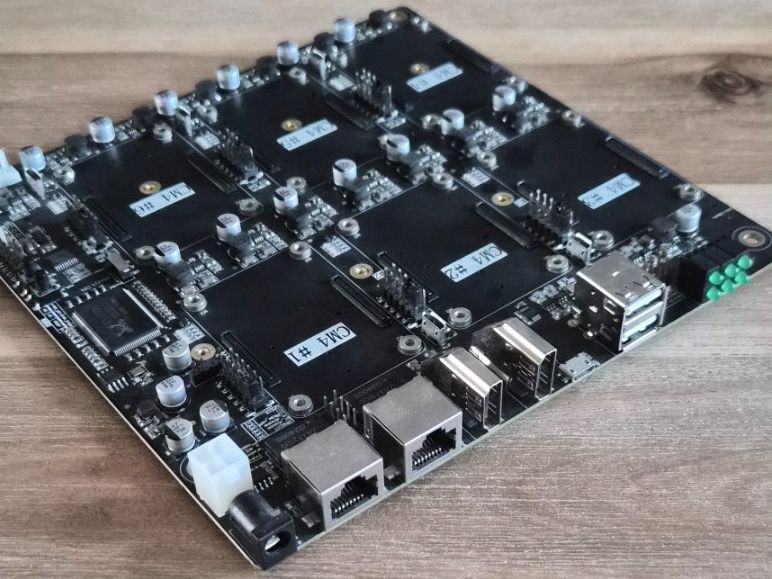 Schede madri: DeskPI Super6C Raspberry Pi Compute Module Cluster Board – Usato da Zürich venduto da Marc_Polar
