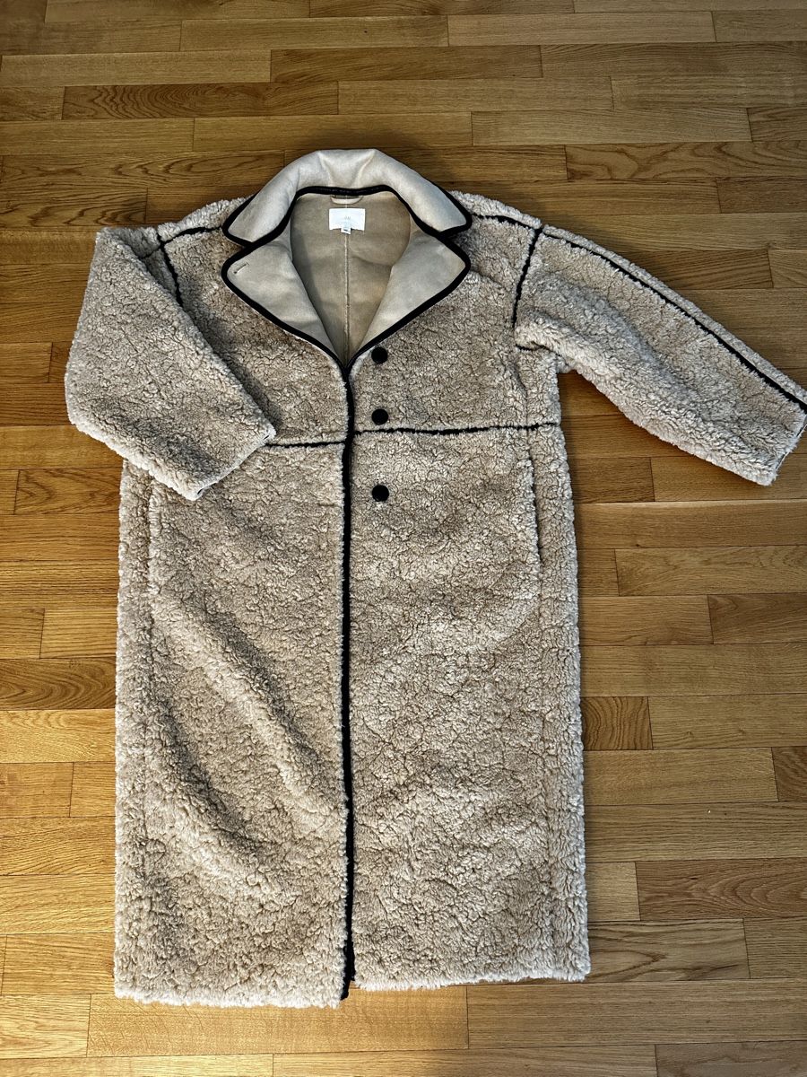 H&M Mäntel: Teddy Mantel von H&M – Neu (gemäss Beschreibung) aus Emmenbrücke von marinmil