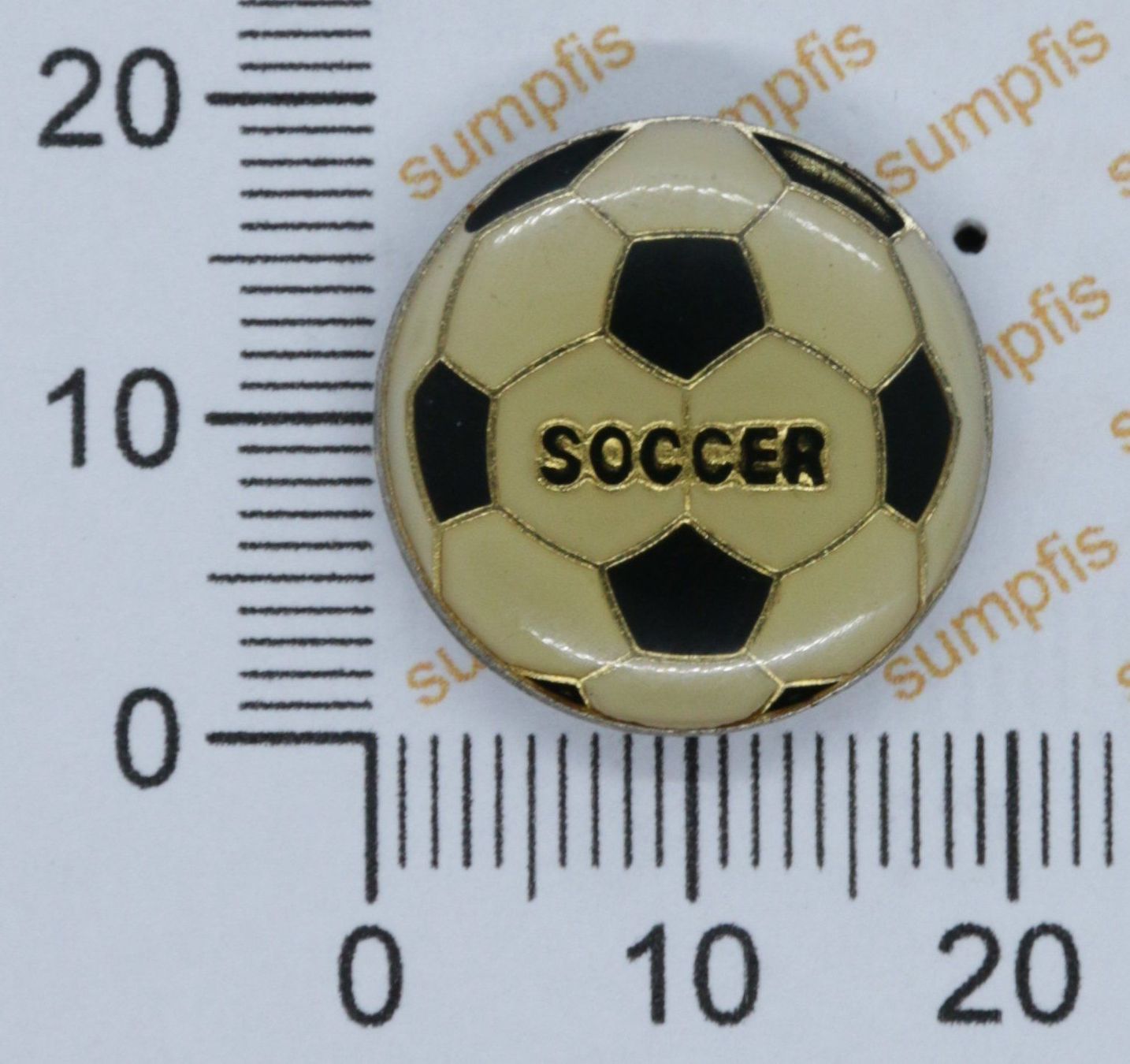Plaketten & Abzeichen: Pin Soccer / Fussball – Gebraucht aus Winterthur von sumpfis