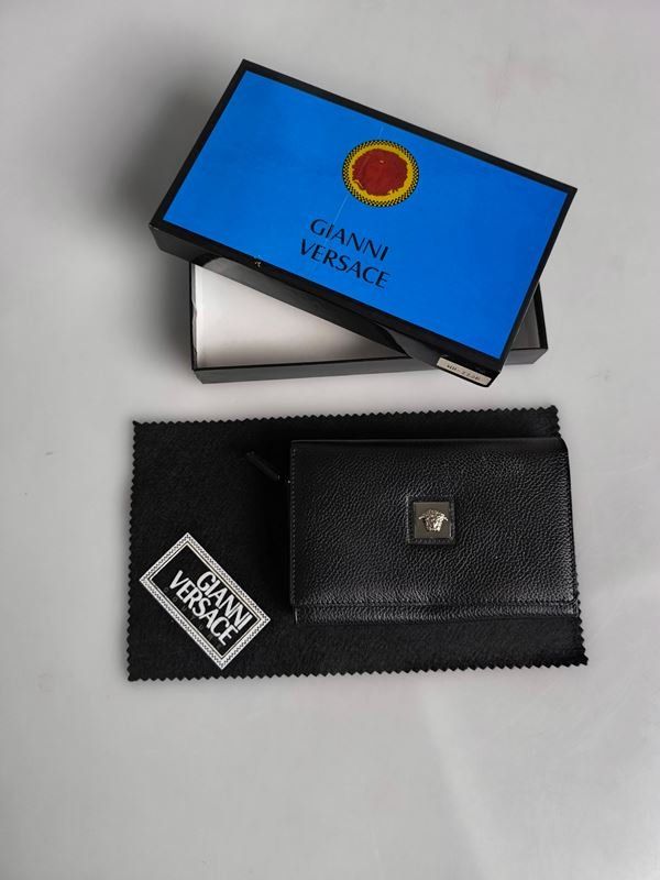 Versace Portamonete: VERSACE Portemonnaie – Usato da Rüti ZH venduto da Restwert_Rueti_ZH