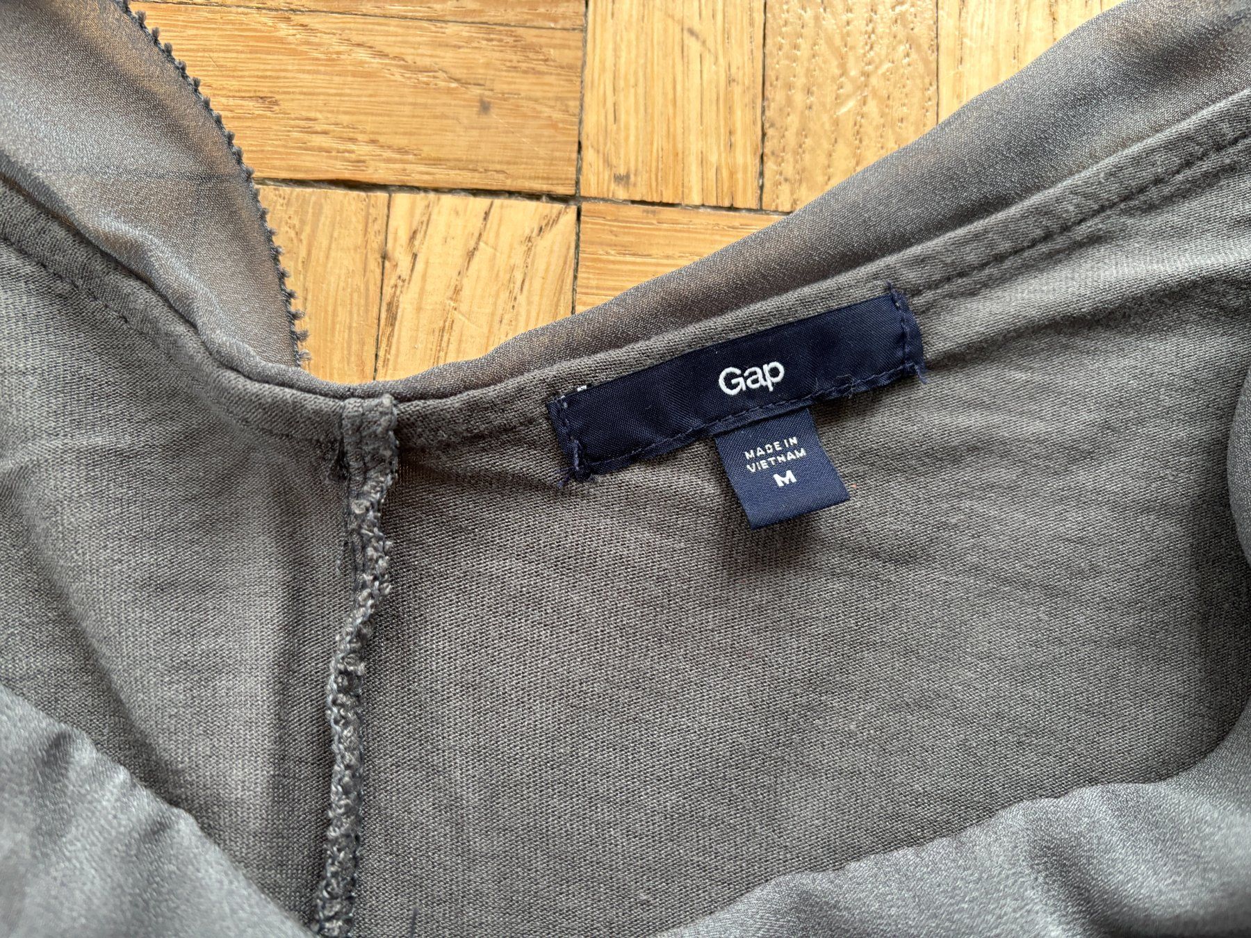 Gap Top: Elegantes, leichtes Top von GAP, Grösse M – Usato da Wettingen venduto da _Nordliechtli_ 3