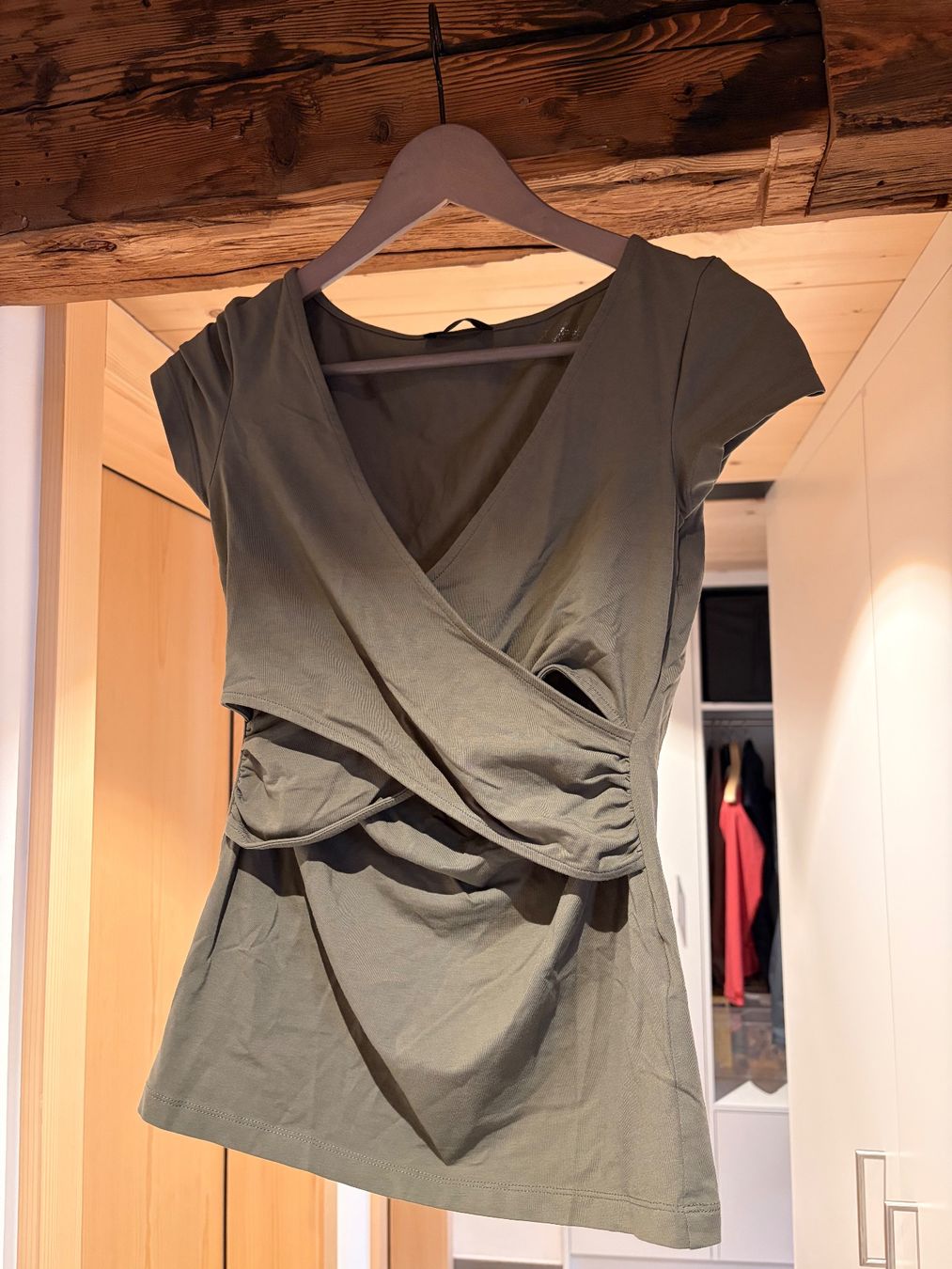 T-shirts: Even & Odd Maternity Shirts – D'occasion à Steg VS par aivilo07 3
