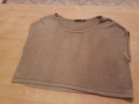 Pull court - Croc top taille 44 marque Trend