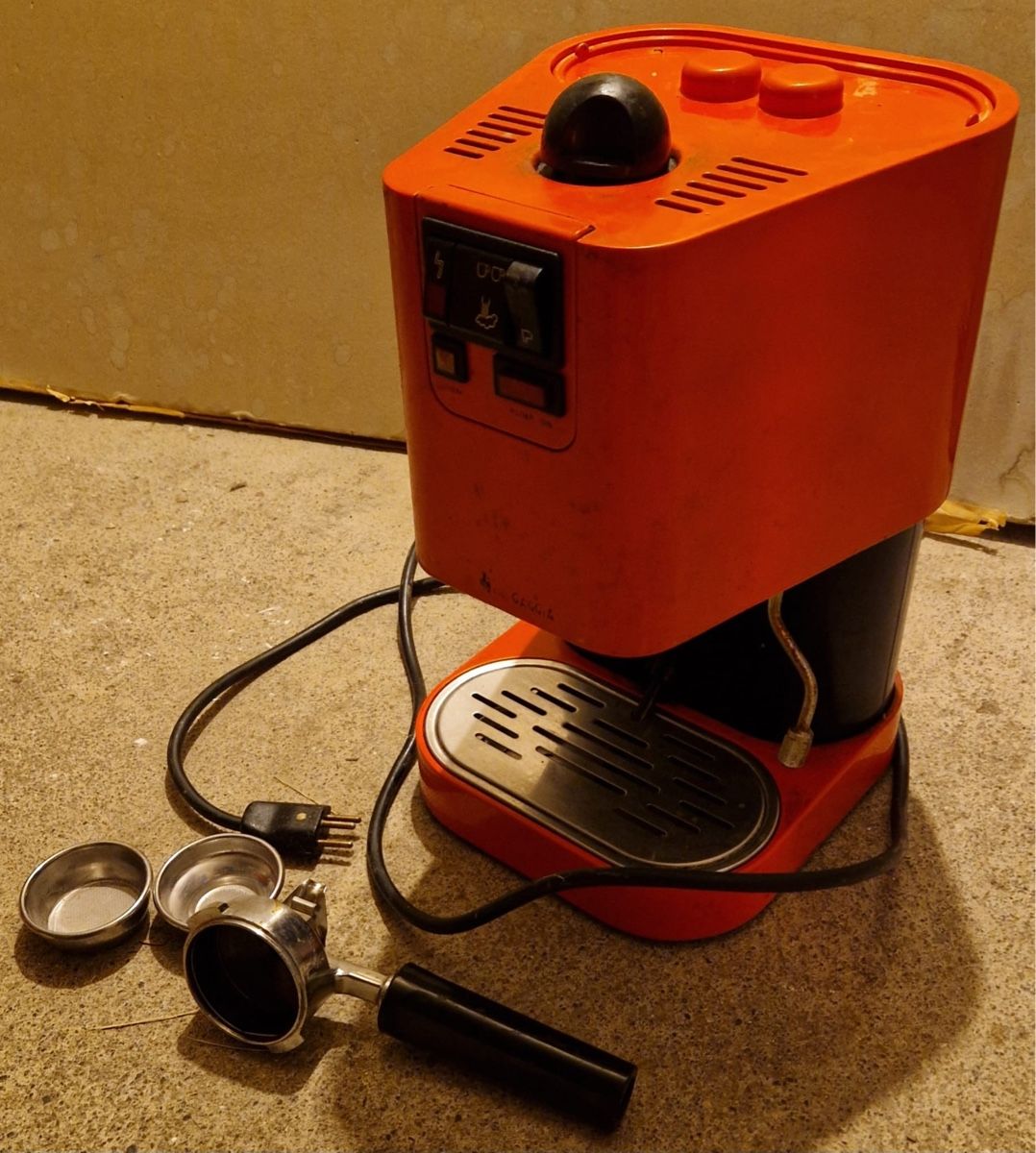 Gaggia Macchine per caffè & Macchine per espresso: Macchina da caffè Gaggia vintage con accessori – Usato da lugano venduto da Orsetta 4