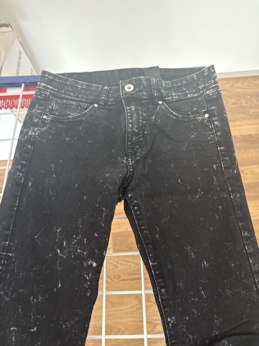H&M Pantaloni: H&M Hose Grösse 38 – Usato da Zürich venduto da bia_6kmj