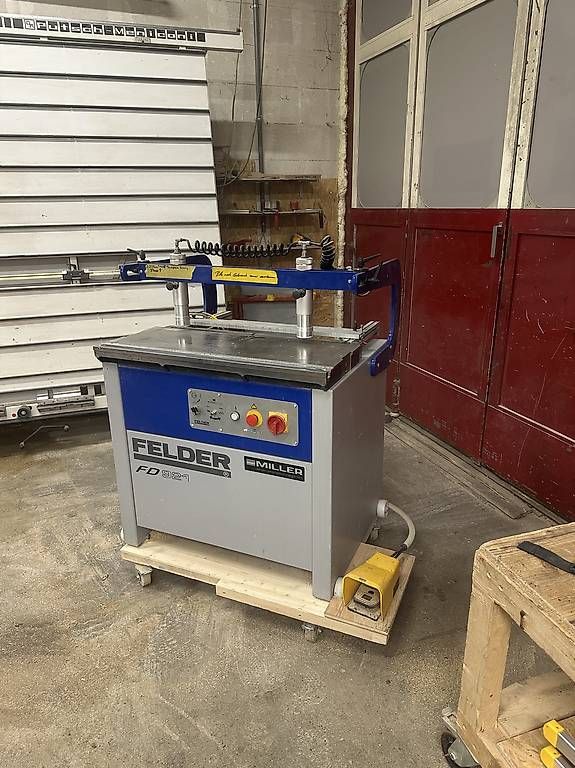 Toutes les machines: Felder Reihenlochbohrmaschine – D'occasion à Zermatt par 321peti 4