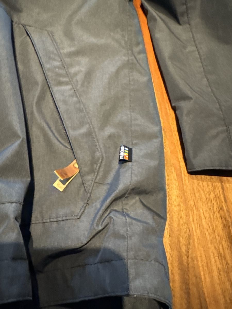 Rukka Jacken: Rukka Regenjacke Grösse 152, dunkelgrau – Gebraucht aus Wolhusen von Subi688 1