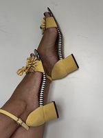 Peter Kaiser Designer-Sandalen Leder Gr. 6/39, gelb 