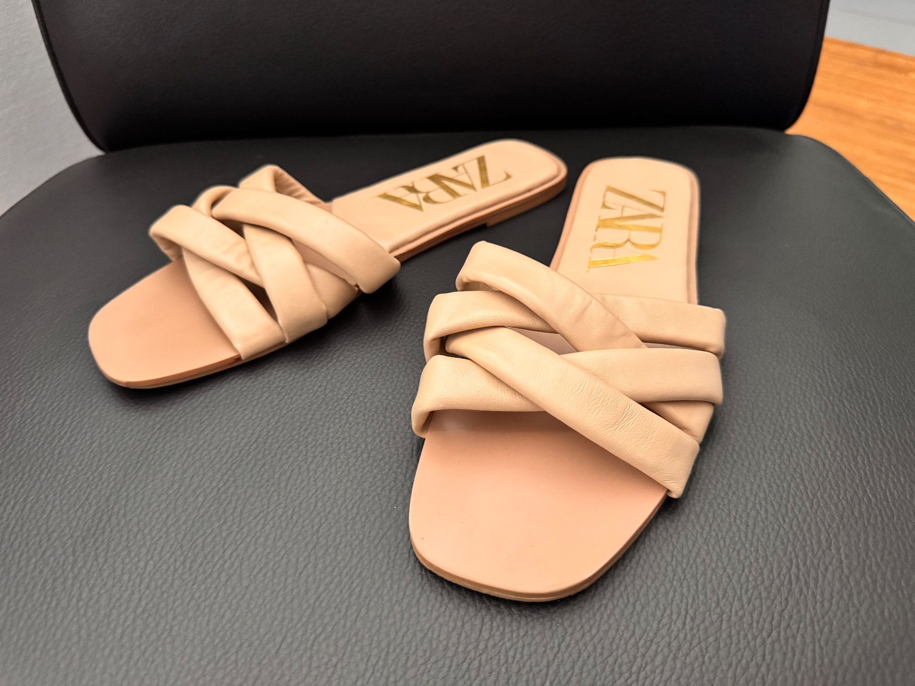 Zara Damenschuhe: ZARA beige Sandalen Schläppchen 40 top ab 1.- CHF SALE – Neu (gemäss Beschreibung) aus Zürich von pj_pry_to 2