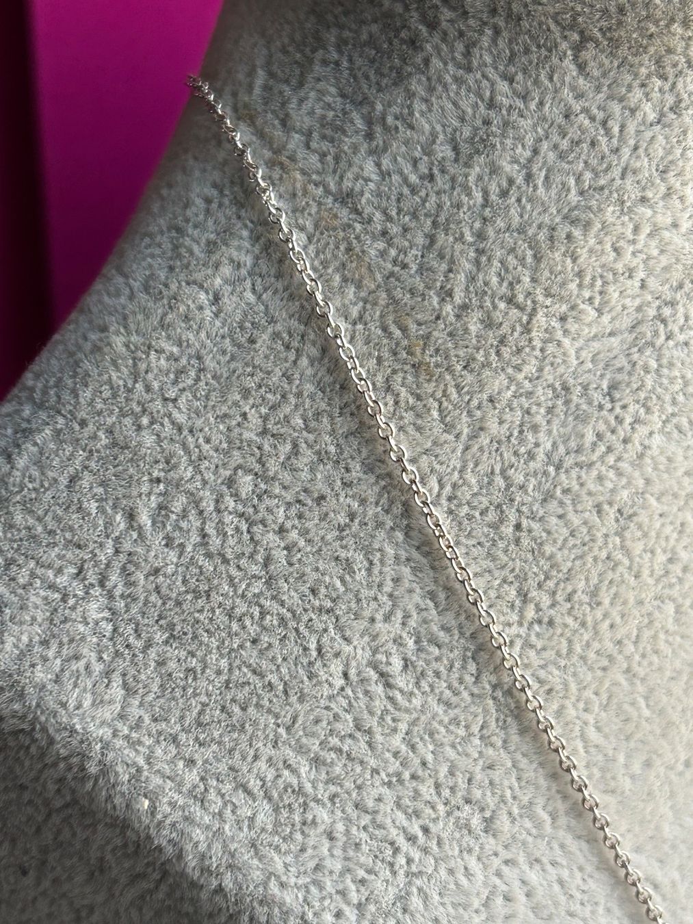 Ketten: Silberketteli 48cm fein – Gebraucht aus Laufen von Bellavitaboom 2