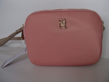 neue rosa Handtasche von Tommy Hilfiger mit 2 Fächern