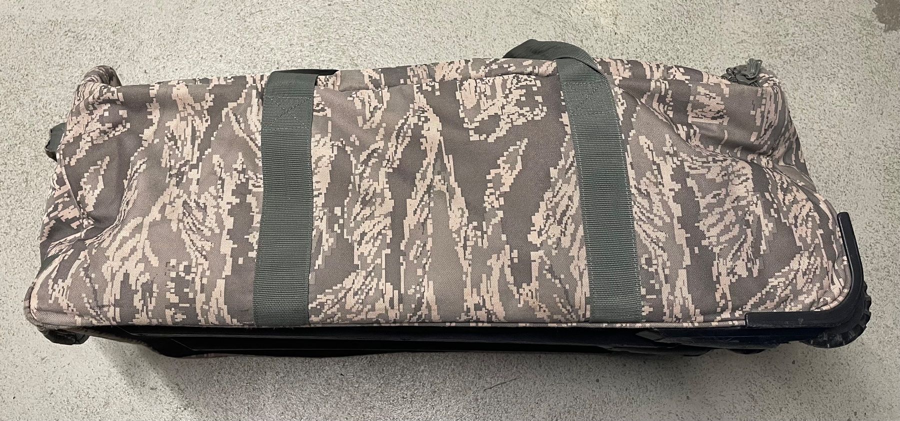 Borse: Armee Tasche US Airforce duffle bag – Usato da Wila venduto da Lokelo 1