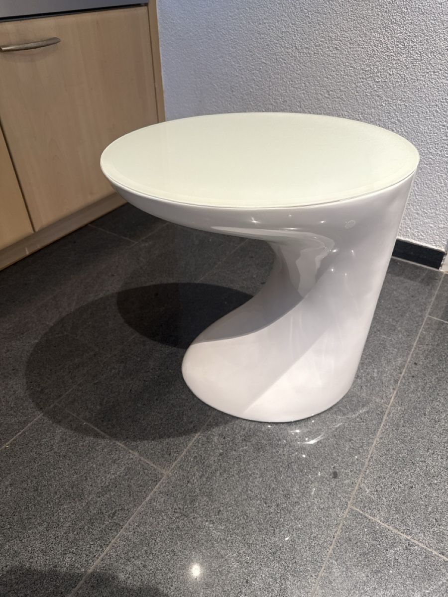 Tavoli: Design Beistelltisch – Nuovo (secondo la descrizione) da Horriwil venduto da Carrera68 6