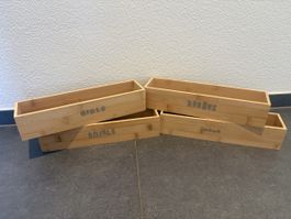Holzboxen / WC-Körbli