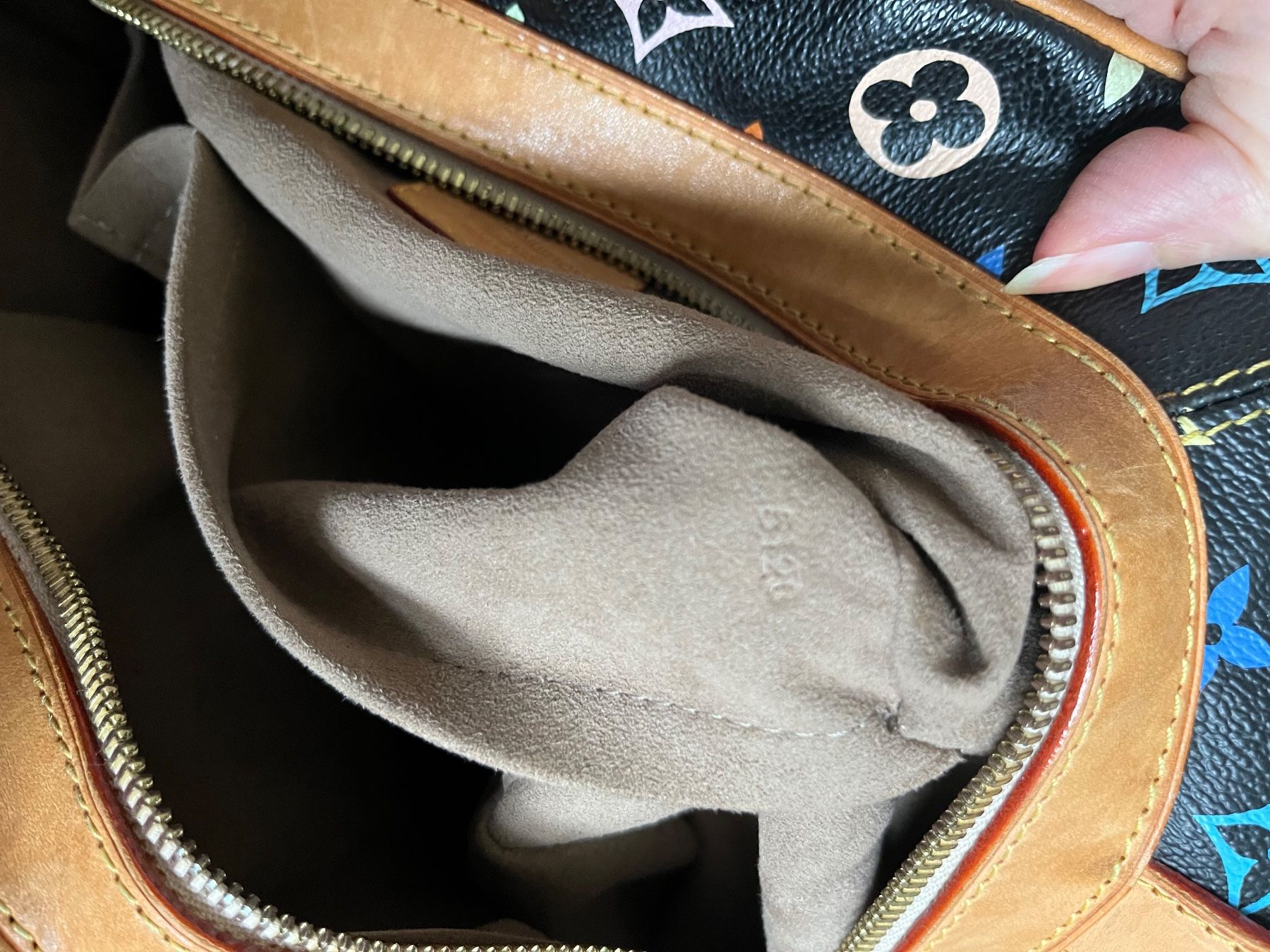 Louis Vuitton Borse da donna: LOUIS VUITTON Black Monogram Multicolore Claudia Bag – Usato da Bôle venduto da lau_wc66 8