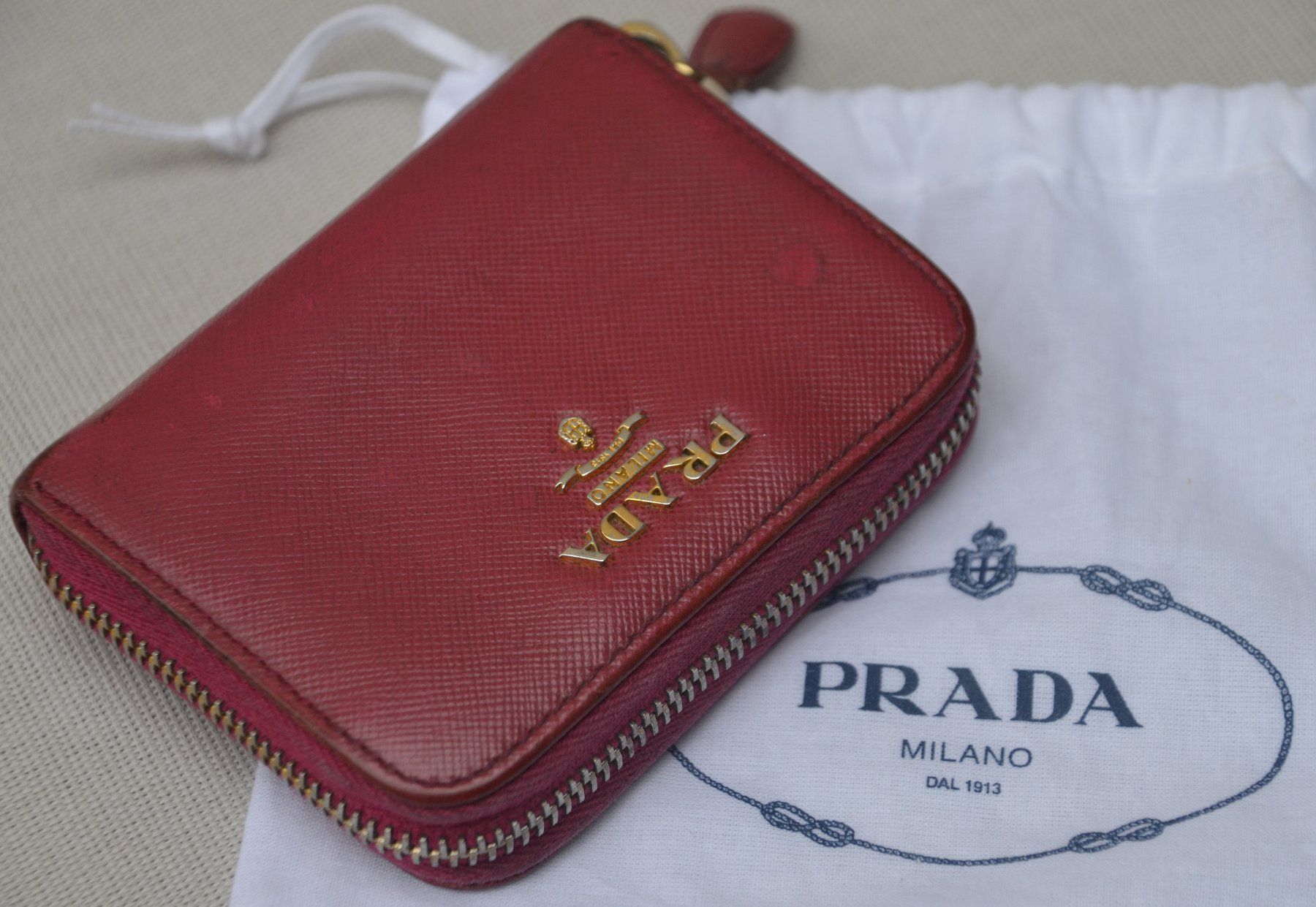 Prada Portamonete: Prada Portemonnaie / Geldbörse – Usato da Collonges venduto da Auganien 1