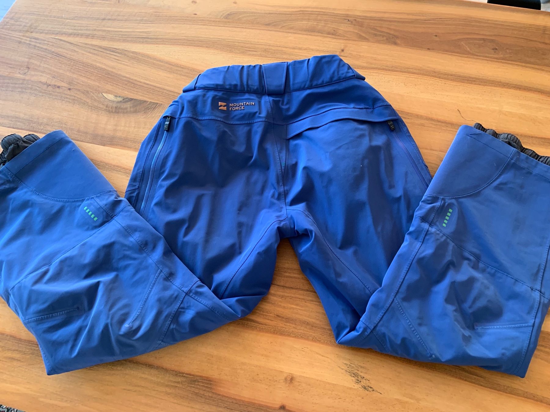 Pantalons: MOUNTAIN FORCE Hammer Skihose Grösse 50 – D'occasion à Meiringen par Sheyene 4
