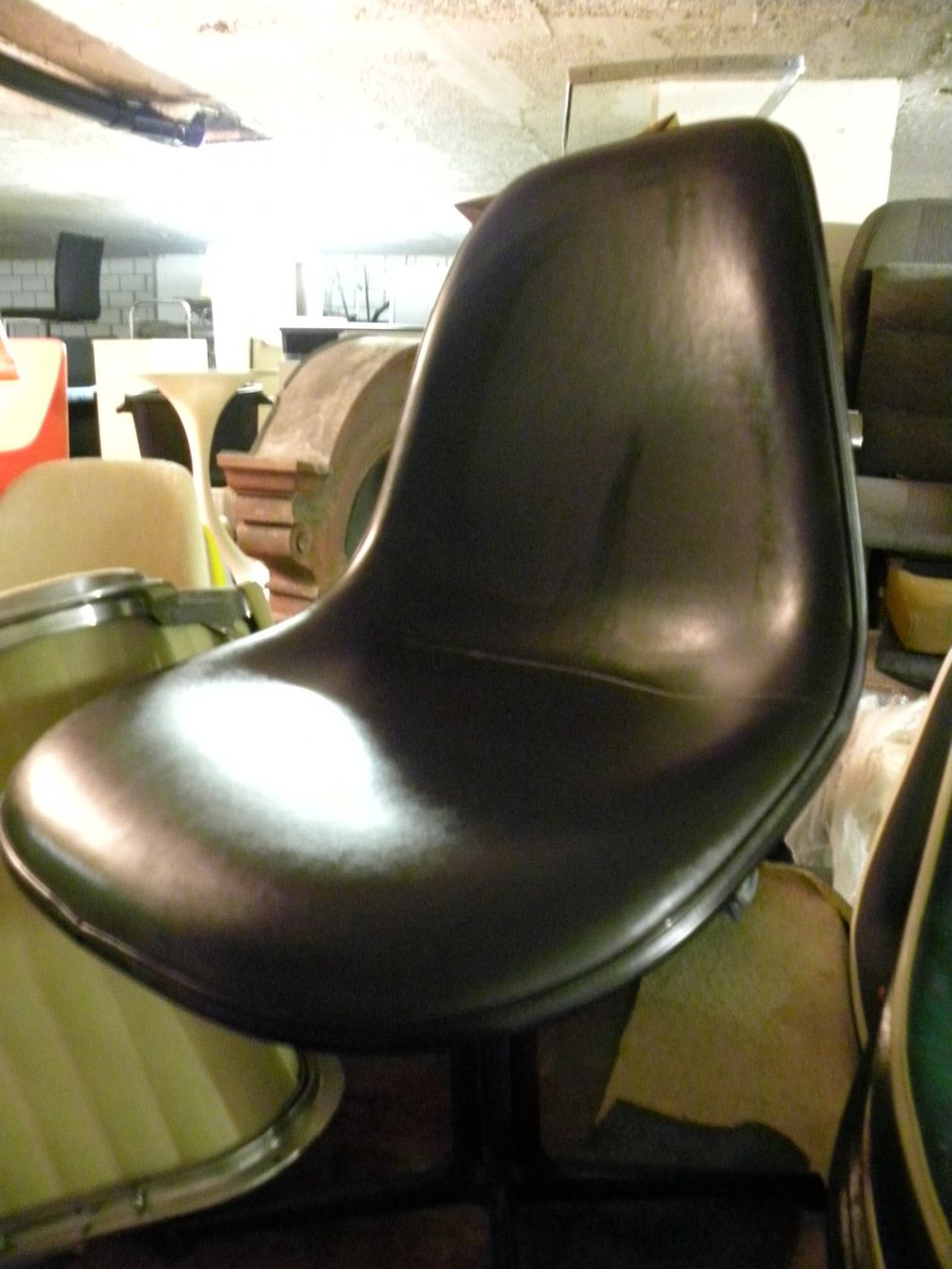 Herman Miller Sedie: EAMES VITRA SIDECHAIR – Usato da Küsnacht ZH venduto da walterzingo 1