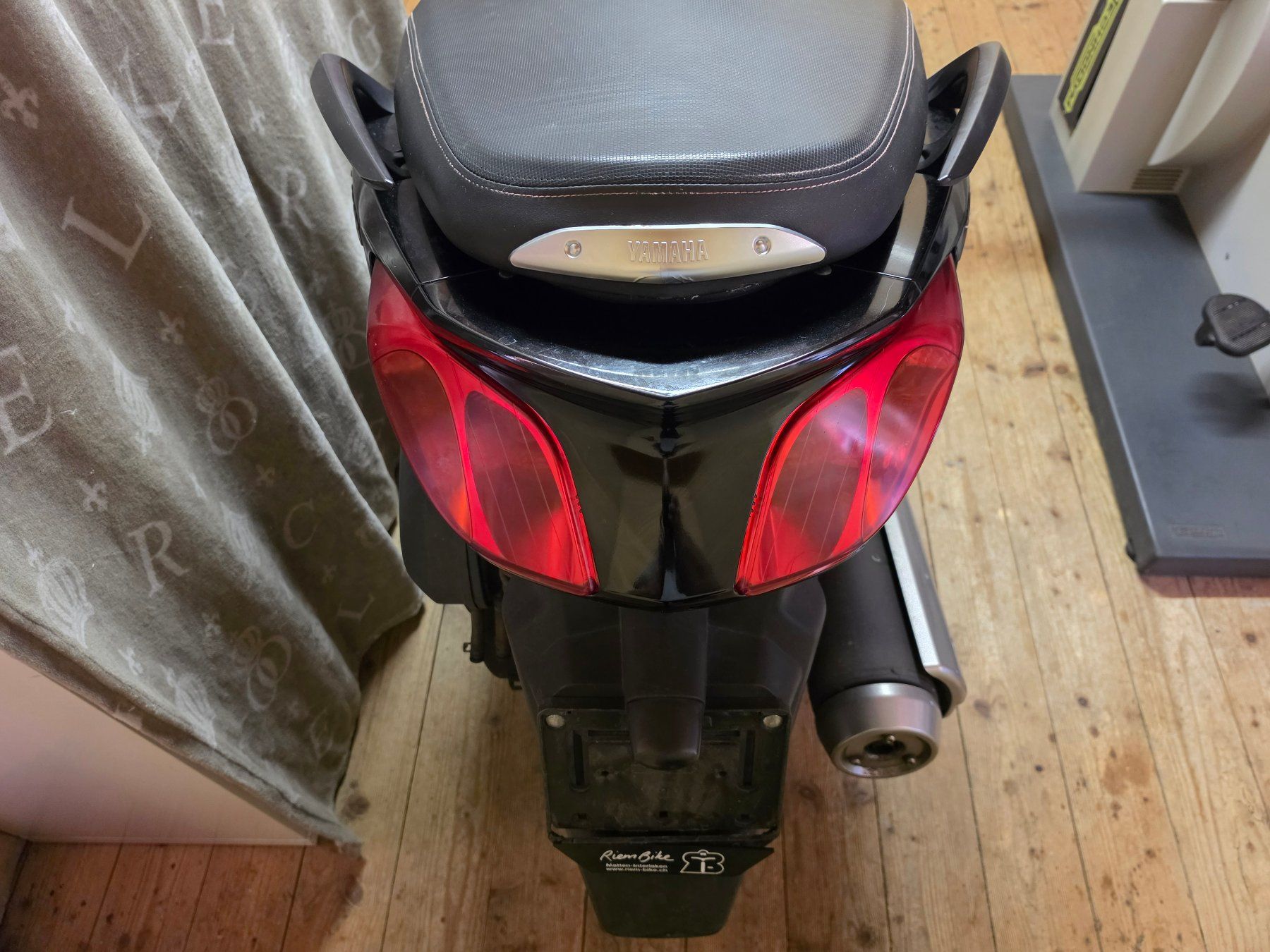 Yamaha Scooter: yamaha yp250ra – Usato da Unterseen venduto da A.Z88 3