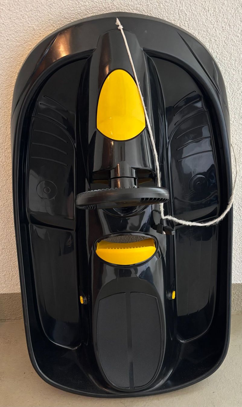 Schlitteln: Gut erhaltener Schlitten / Bob – Gebraucht aus Buochs von coffee75