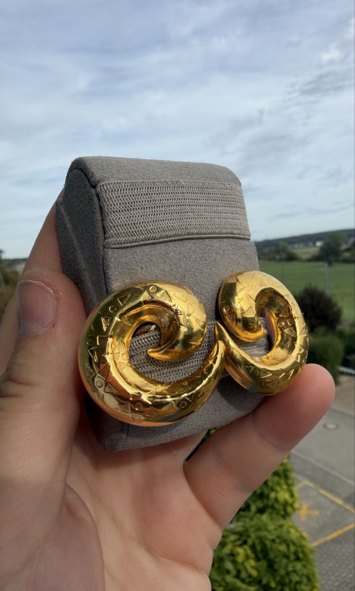 Celine Orecchini pendenti & Orecchini a lobo: Clips vintage Céline – Usato da Cressier FR venduto da Kvito4ka 2