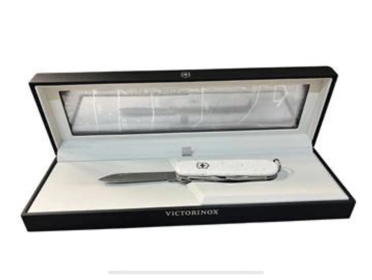 Victorinox Coltelli tascabile: Victorinox Damast 2025 Neue – Nuovo e nell'imballaggio originale da Ebikon venduto da ronymamuni 1