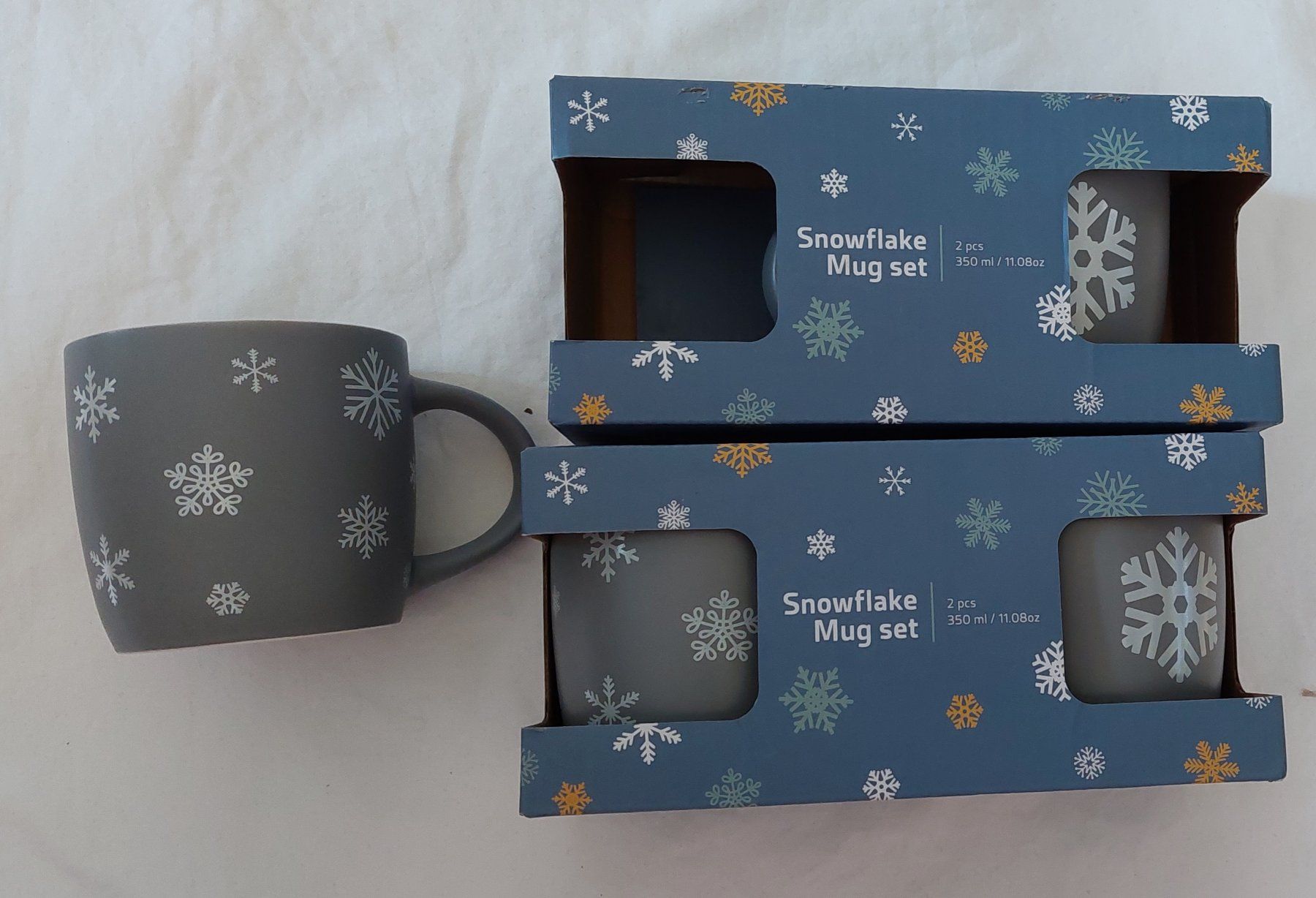 Coop Tazze: 4 Tassen mit Schneeflockenmotiv , neu – Nuovo e nell'imballaggio originale da Uitikon Waldegg venduto da Smeragol