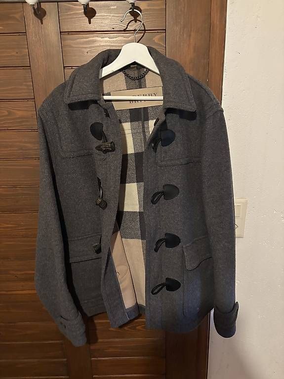 Burberry Mäntel: Burberry Mantel – Gebraucht aus Novaggio von cloului