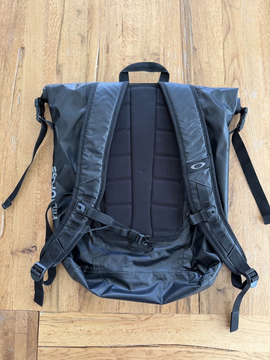 Oakley Sacs à dos: Oakley Hydrofuse Rucksack – D'occasion à Forch par mtor83 1