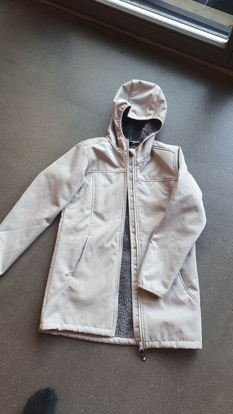 Jako-O Jacken & Mäntel: Jako o Softshell Mantel 152 158 – Gebraucht aus Gibswil von ninarella