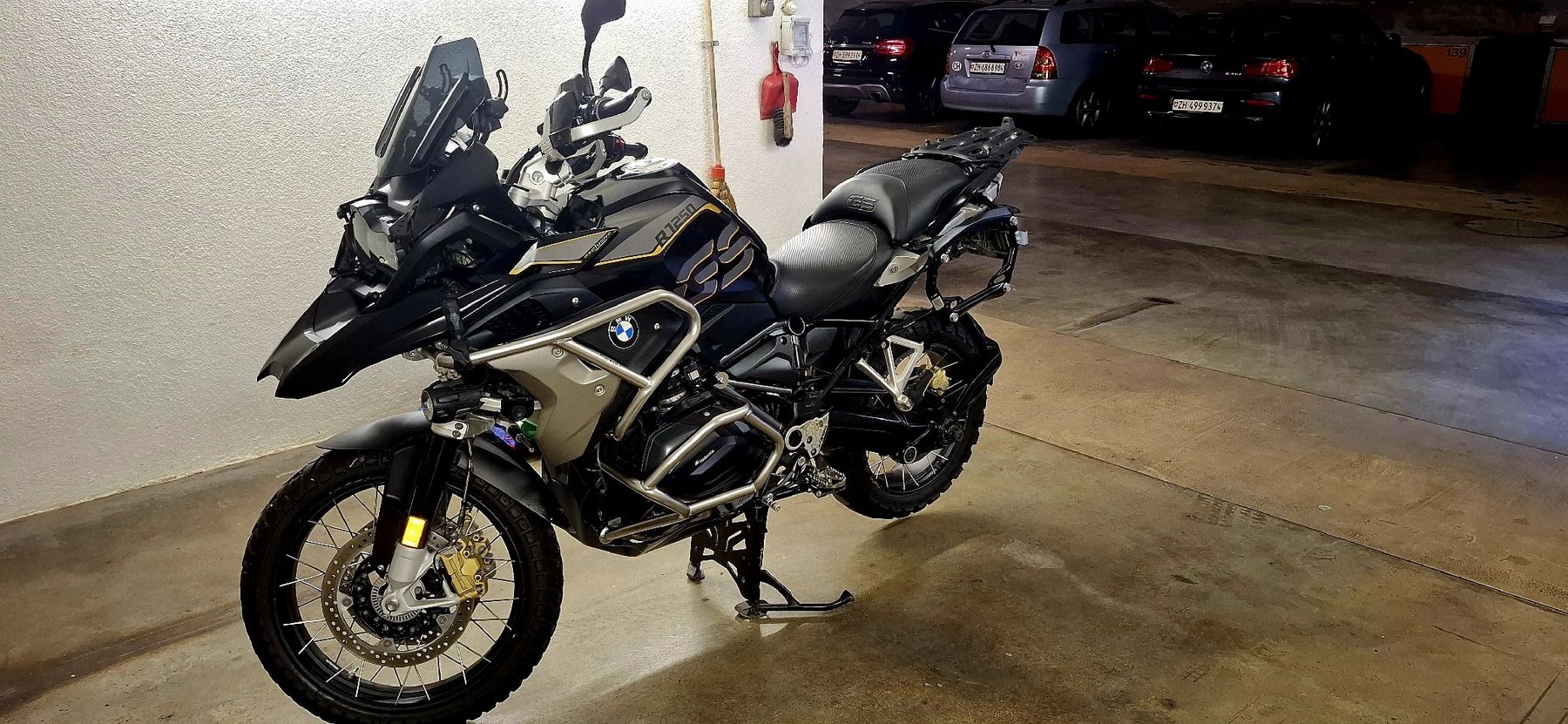 BMW Enduro: BMW R 1250 GS Exklusive – Usato da Urdorf venduto da Ferdy39