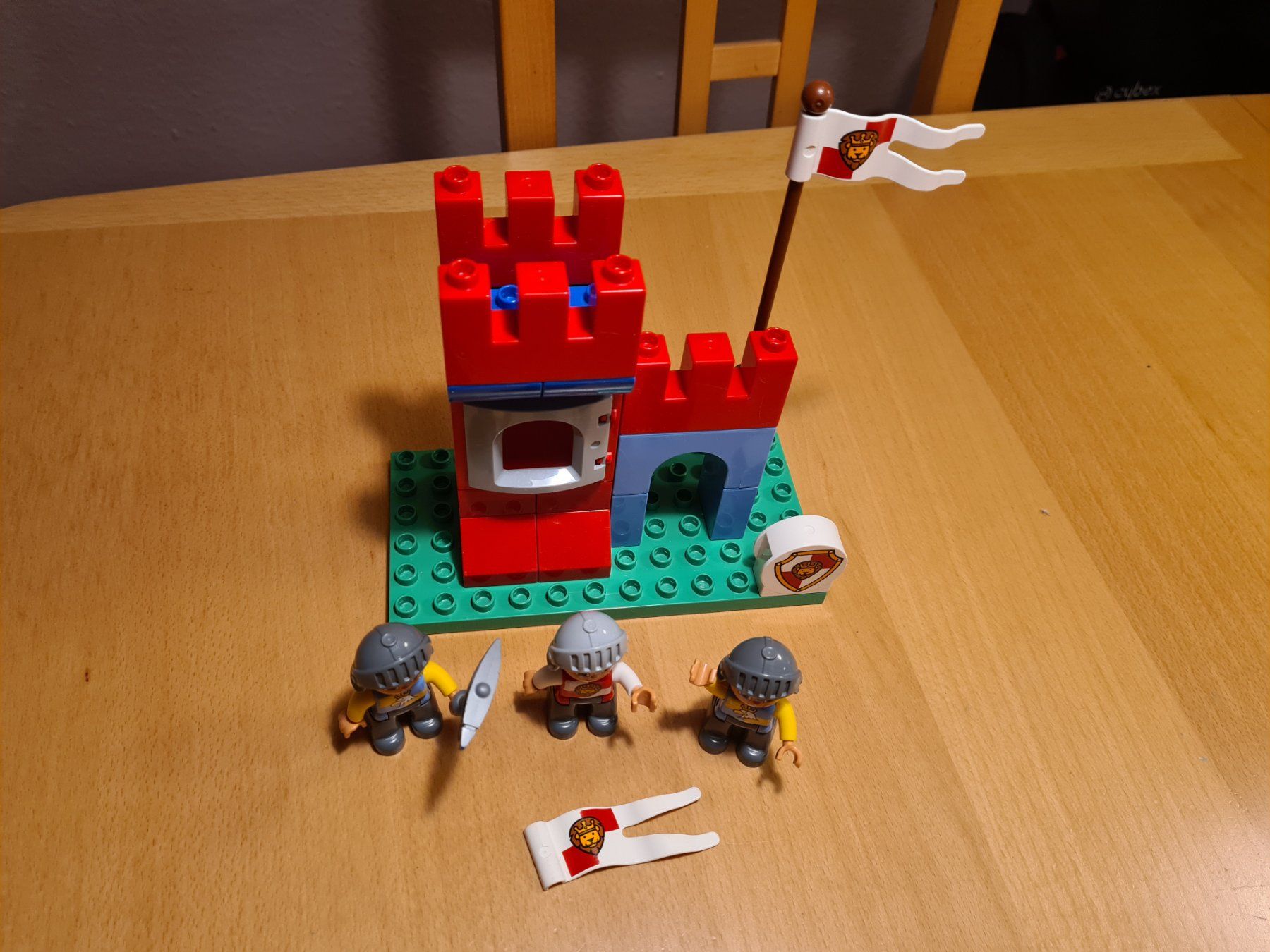 Lego Baukästen: Lot LEGO DUPLO thème chevaliers – Gebraucht aus Nyon von Dap_j77s 2