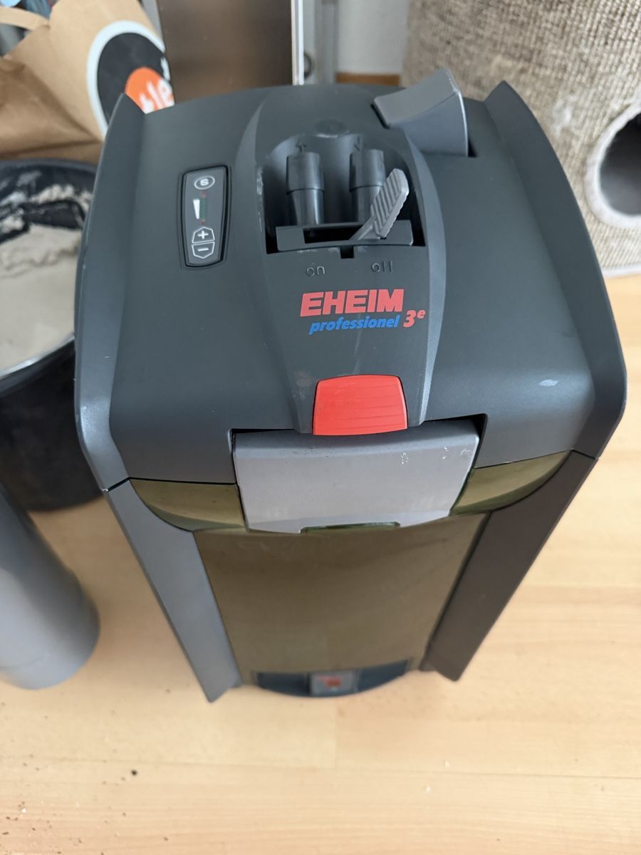 Eheim Filtri: Eheim Filter mit neuen Dichtungen – Usato da Balzers venduto da vwl_7zcs
