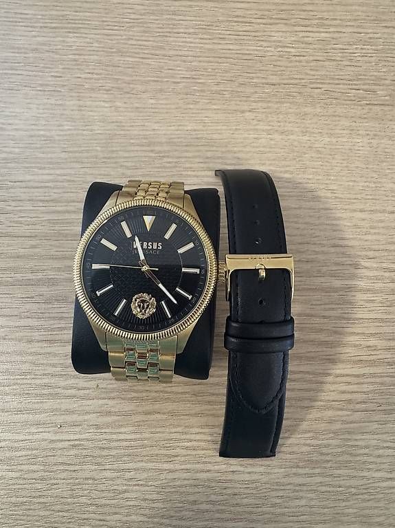Uhren: Montre Versace  – Gebraucht aus Cully von Bragabar 1