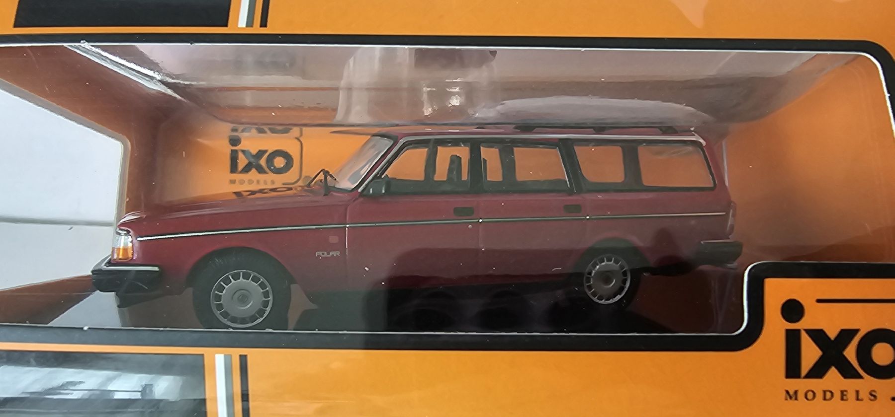 IXO Modellbausätze & Standmodelle: IXO Car model 1:43 Volvo 240 – Neu und originalverpackt aus Unterägeri von kuz_gc25